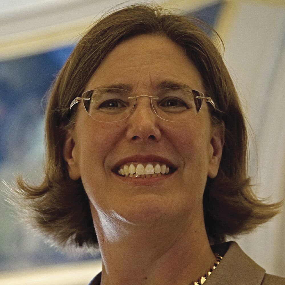 Carolyn Jackson headshot
